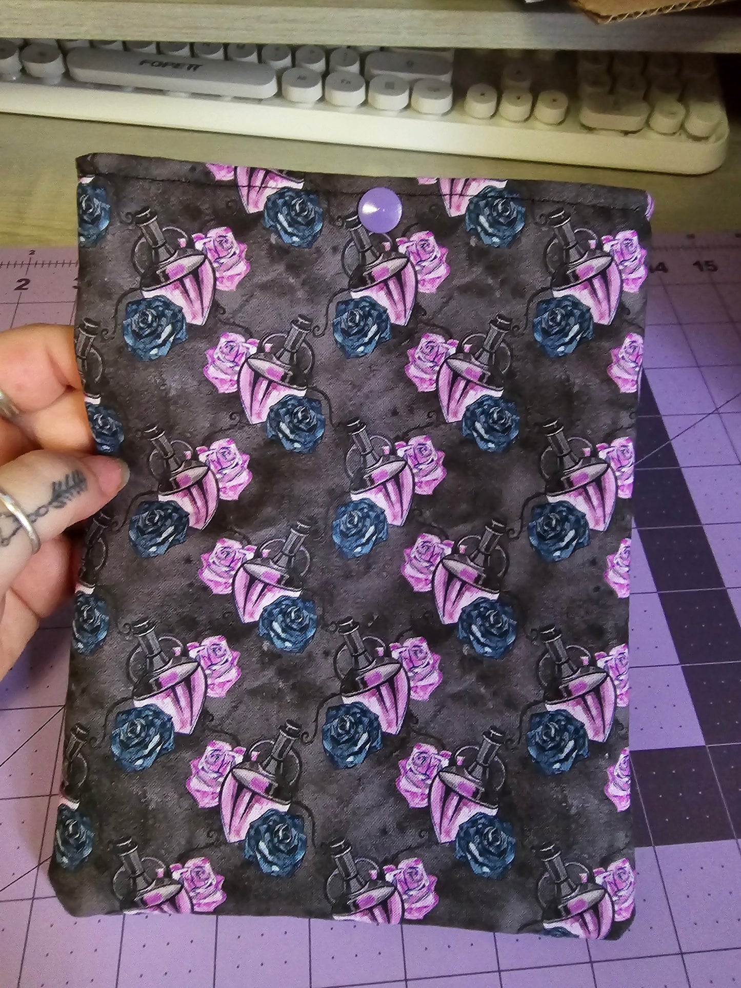 Grey Potions Kindle Sleeve (Oops edition)