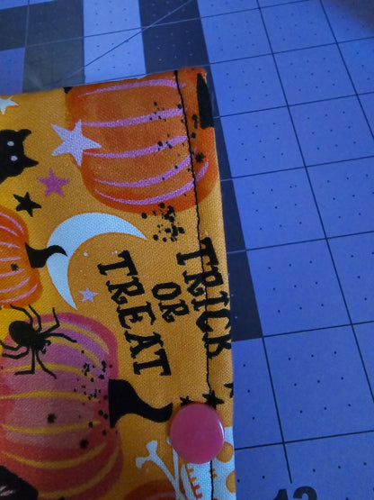 Trick or treat kindle sleeve (Oops edition)